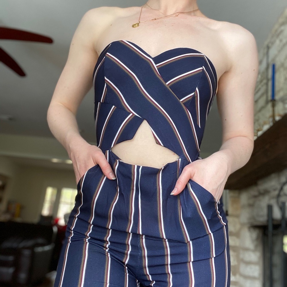 Fashion Nova Blue Stripped Key Hole Jumper